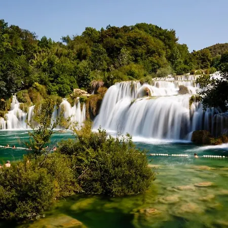 In With Air Conditioning, Wifi, Dishwasher, Pool 4932-5 Apartamento Vodice